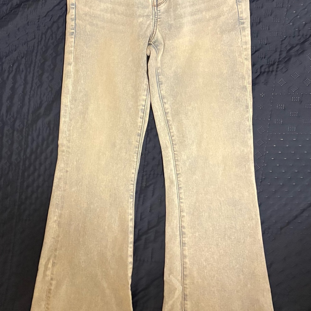 American Eagle Outfitters light blue Jeans